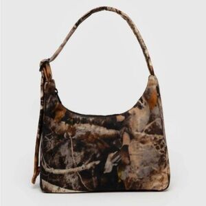NWT : photo forest baggu shoulder bag new